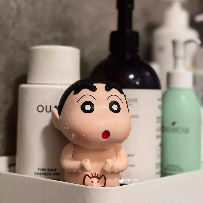 Bathing Crayon Shin Chan Cute  - Home Goods Bathroom Decor review and price